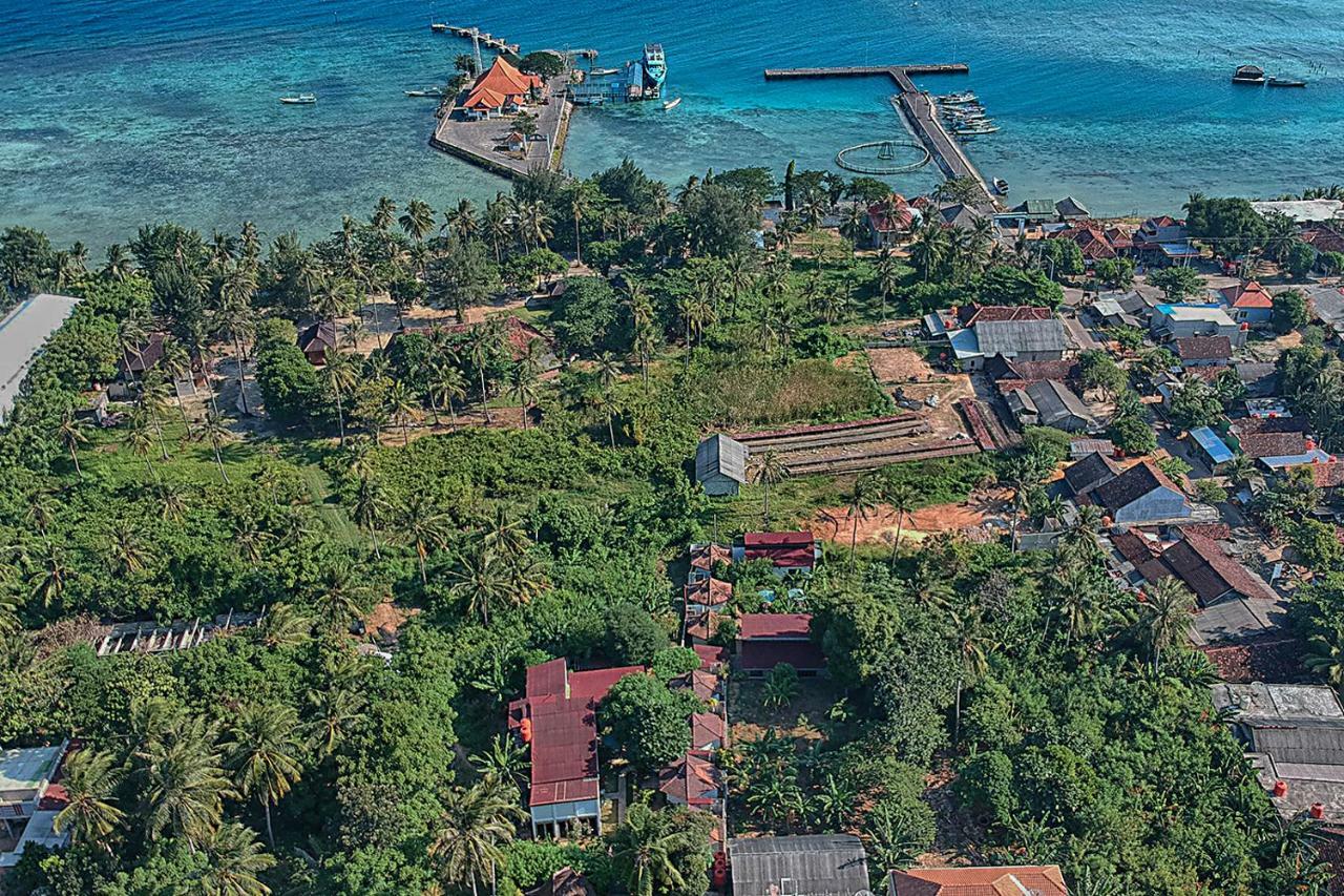 Ayu Hotel Karimunjawa Eksteriør bilde