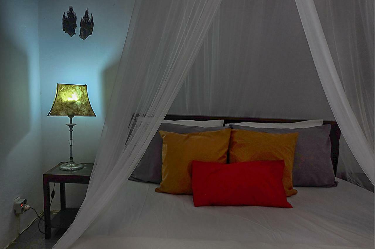 Ayu Hotel Karimunjawa Eksteriør bilde